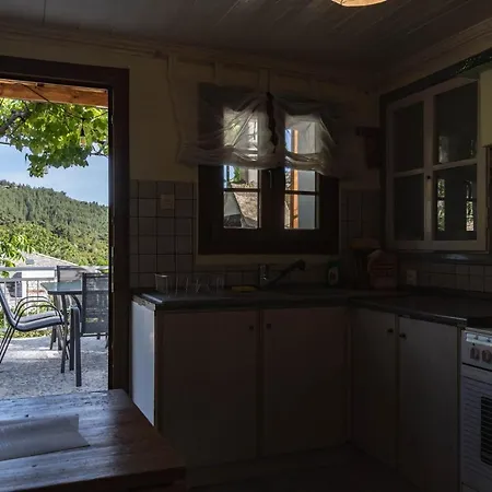 Tatil Evi Nerida's-traditional 3 Bedroom Townhouse-bbq-view
