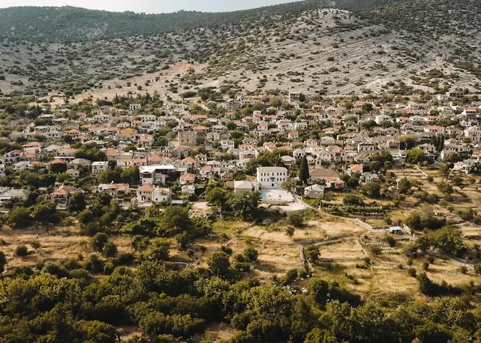 Nerida's-traditional 3 Bedroom Townhouse-bbq-view Theologos (Thasos)