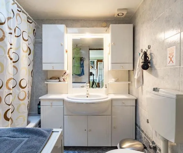 Nerida's-traditional 3 Bedroom Townhouse-bbq-view * Theologos (Thasos)