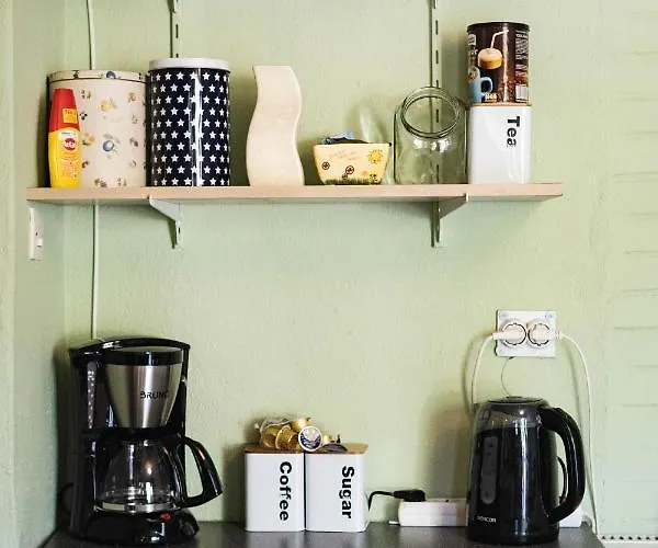 Nerida's-traditional 3 Bedroom Townhouse-bbq-view