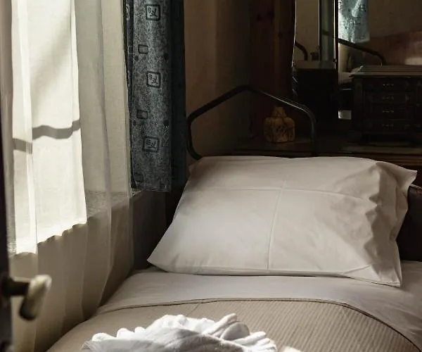 Сasa de vacaciones Nerida's-traditional 3 Bedroom Townhouse-bbq-view *